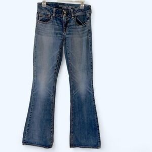American Eagle Jeans. Size 6 long